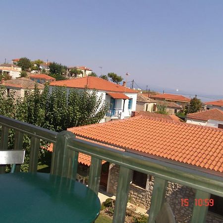Nikos Apartments Afytos Eksteriør billede