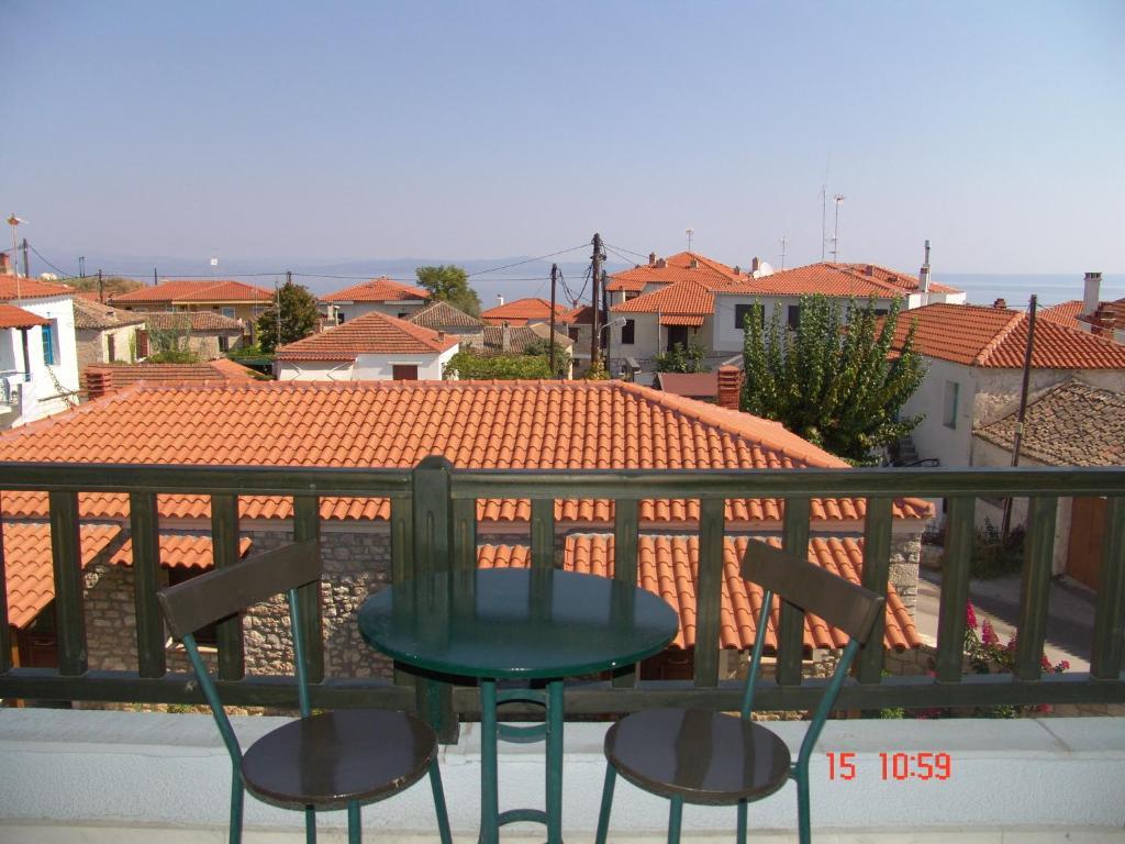 Nikos Apartments Afytos Eksteriør billede