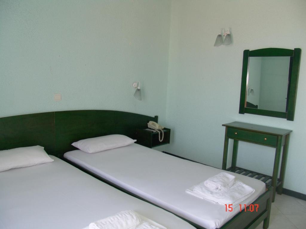Nikos Apartments Afytos Værelse billede