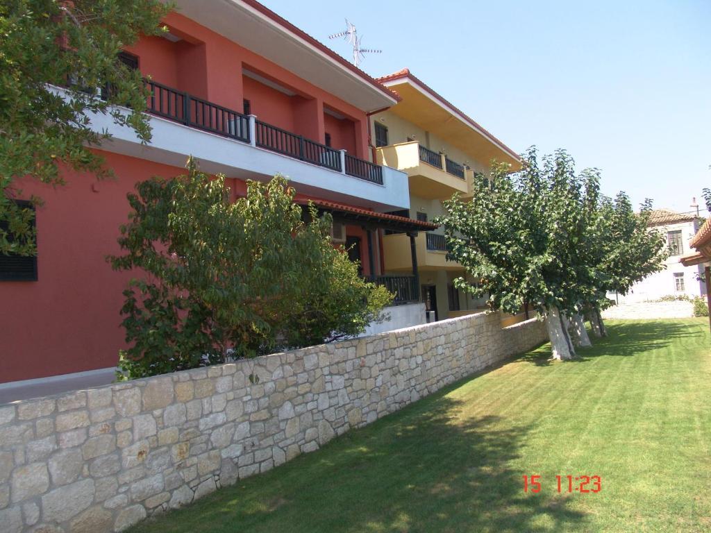 Nikos Apartments Afytos Eksteriør billede